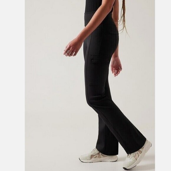 Athleta Delancy Straight Cargo Pant, Black, Size L - Picture 2 of 9